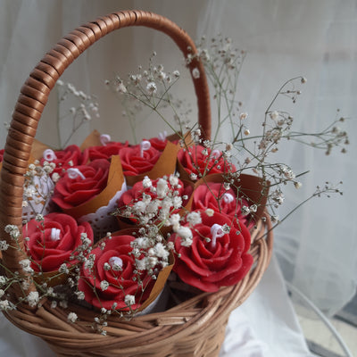 GIFT HAMPERS