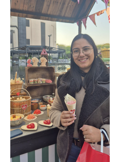Shreya - Found the best gift for myself. DLF PROMENADE, VASANT KUNJ , DELHI